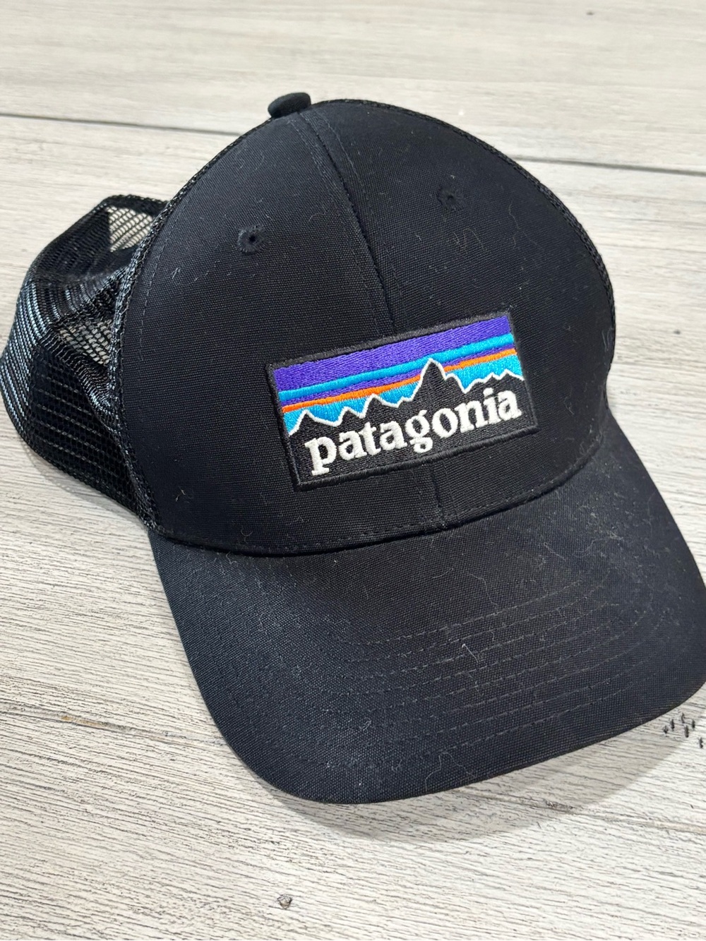 PATAGONIA Unisex Adult Black Embroidered Logo Baseball Cap Adjustable One Size